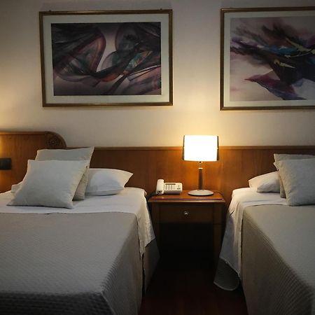 Erania Hotel Сала Консилина Екстериор снимка